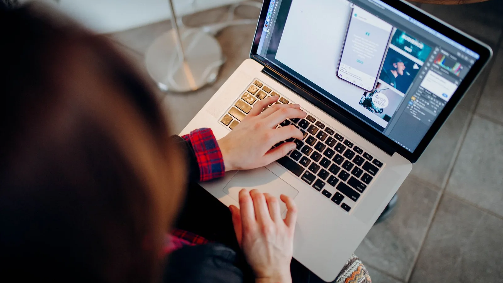 Canva y diseño visual para autónomos: marca, redes, propuestas y anuncios